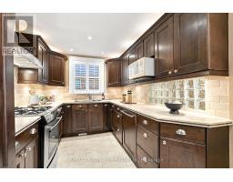 709 Athol Street, Whitby, ON L1N4A1 Photo 9
