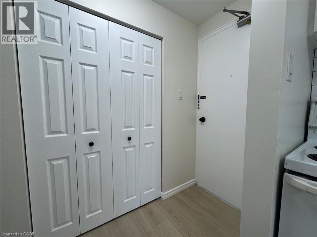 355 Clyde Road — photo 11