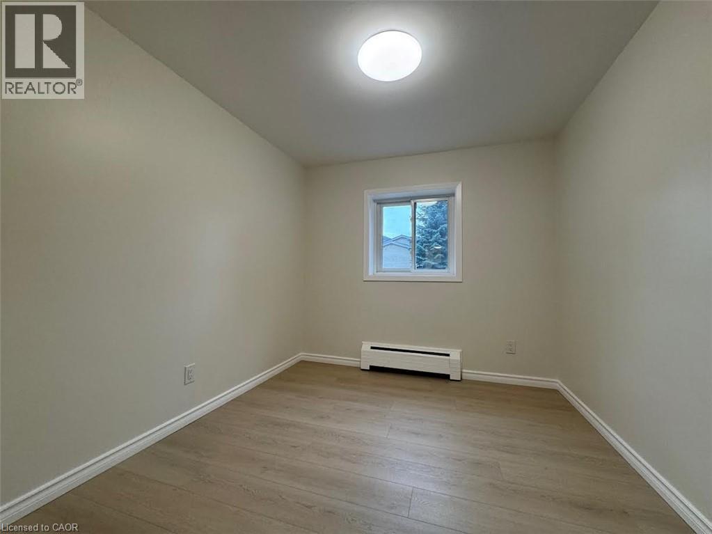 355 CLYDE Road Unit# 2 — photo 2