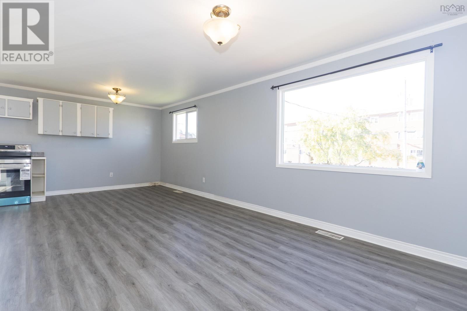 20 Dickey Street - 21