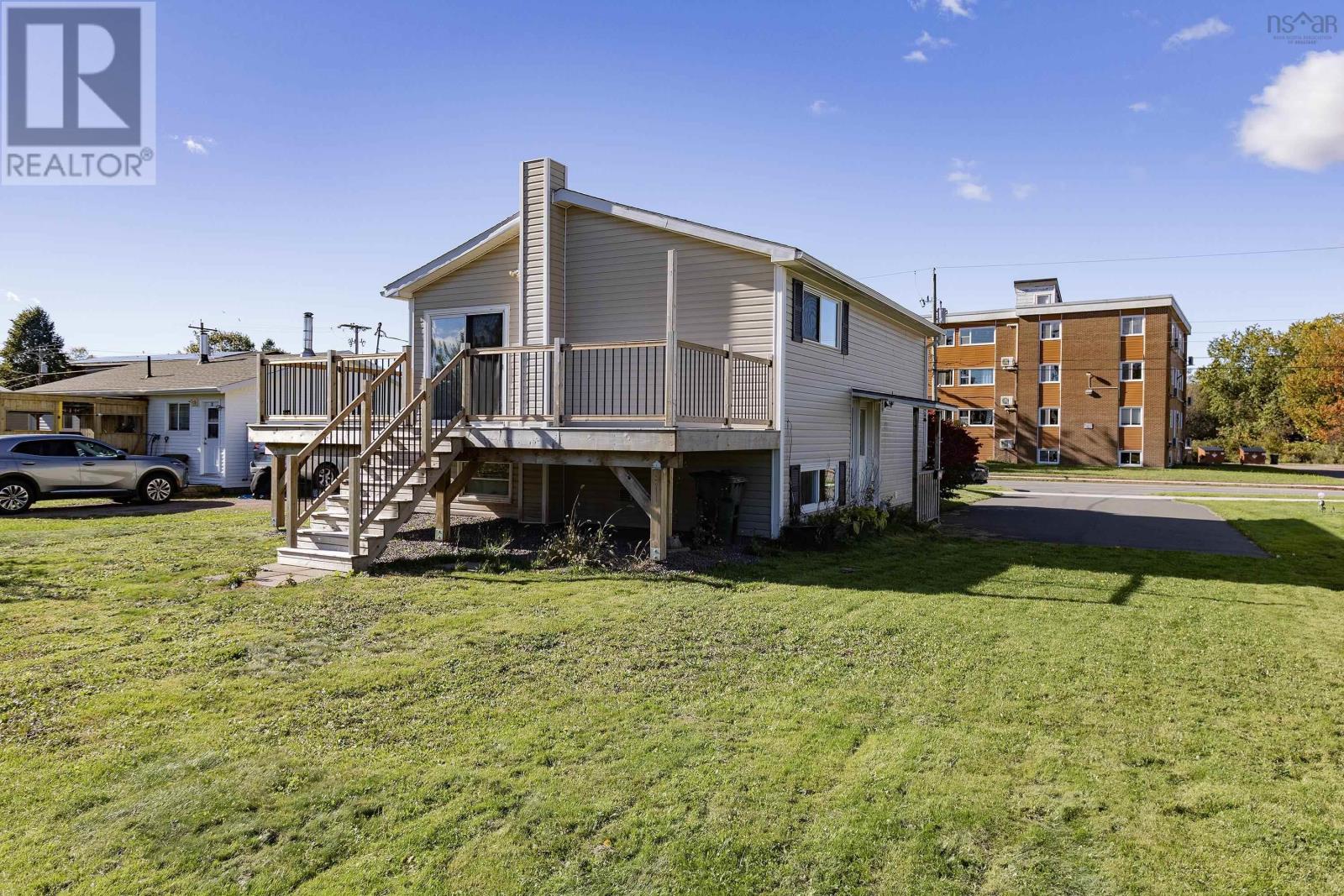 20 Dickey Street - 7