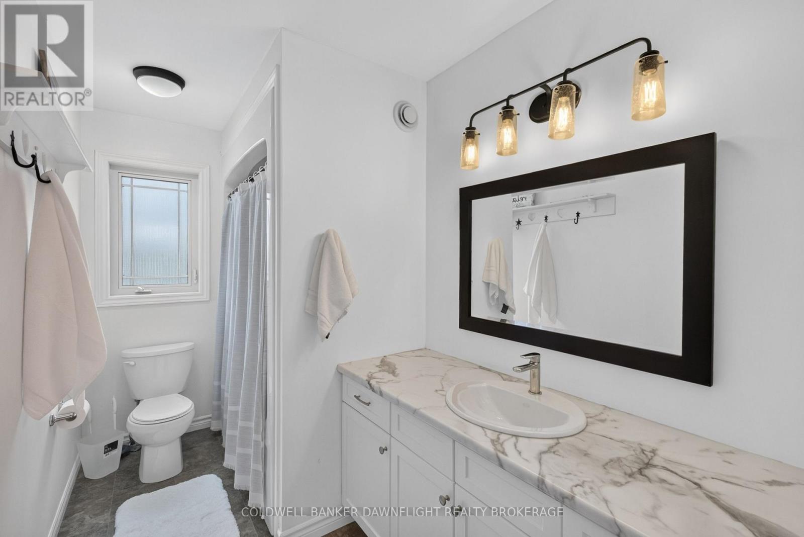376 Beech Street — photo 25