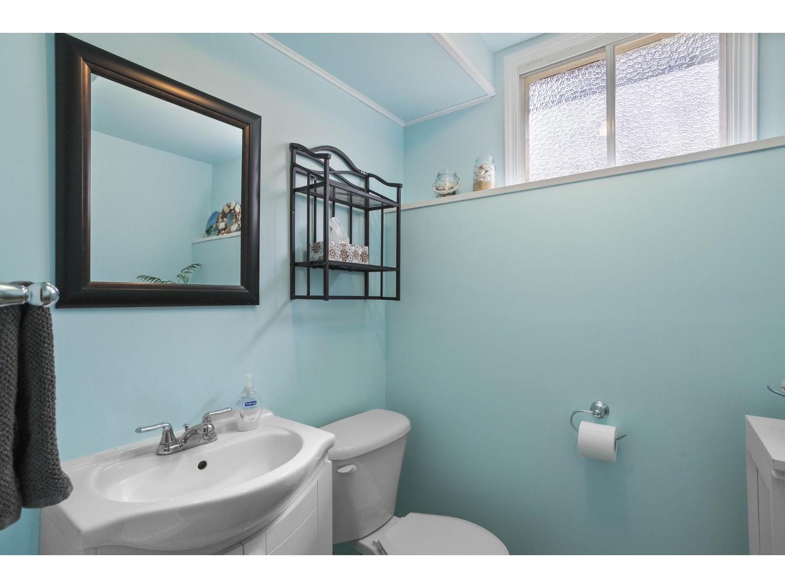 4 Bed, 2 Bath House for Sale in Abbotsford – 33268 SWANSEA AVENUE, Abbotsford – MLS# R3175265 - Image 28