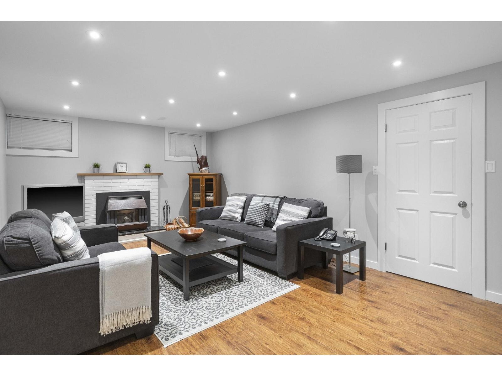 4 Bed, 2 Bath House for Sale in Abbotsford – 33268 SWANSEA AVENUE, Abbotsford – MLS# R3175265 - Image 24