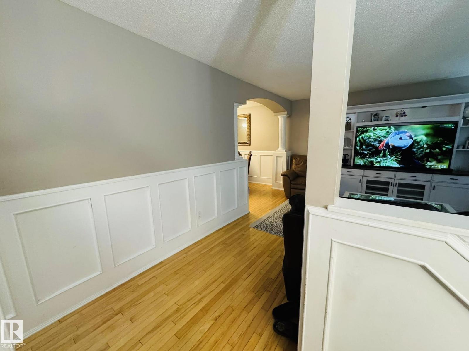 8416 145 Avenue NW, photo 14
