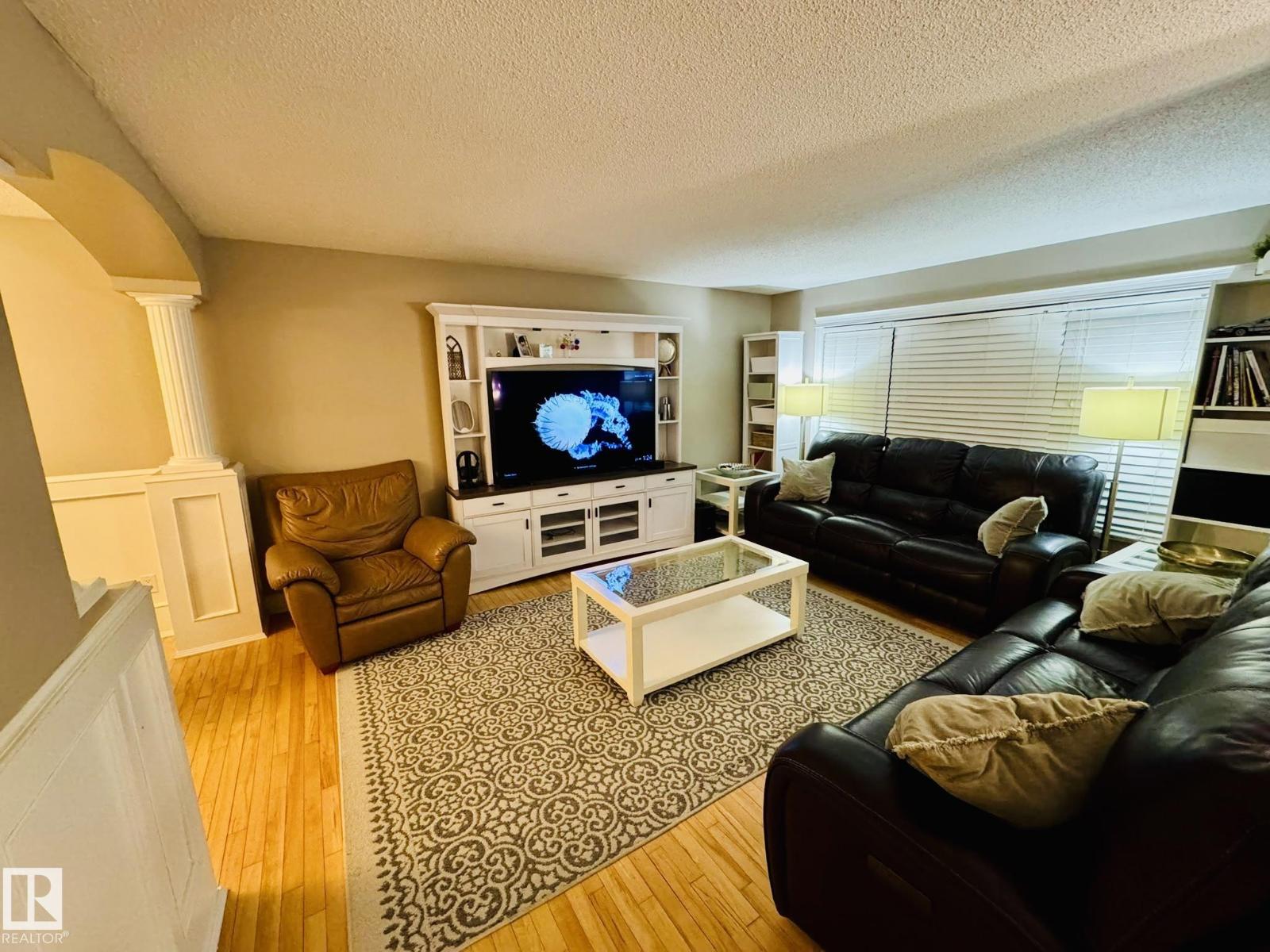 8416 145 Avenue NW, photo 3