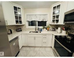 Bedroom 2 - 8416 145 Av Nw, Edmonton, AB T5E2J2 Photo 6