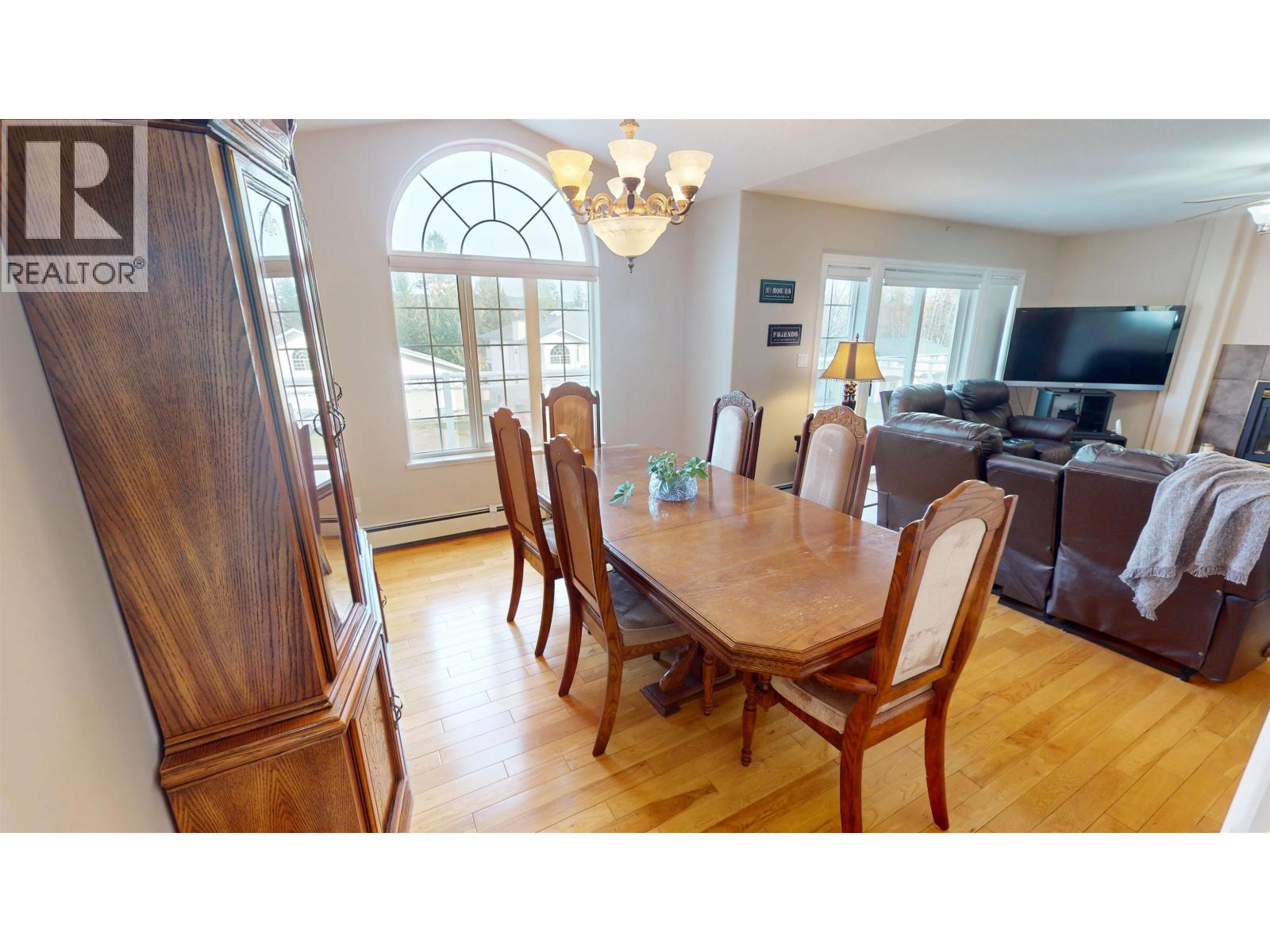 261 BLAIR STREET - 13