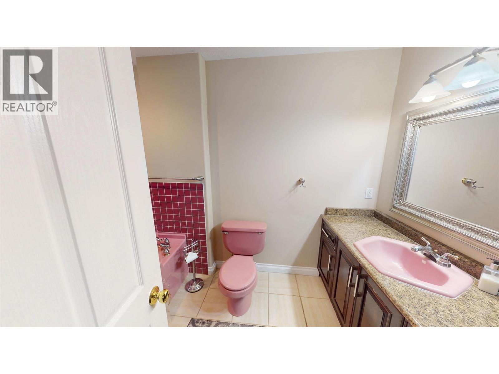 261 BLAIR STREET - 21