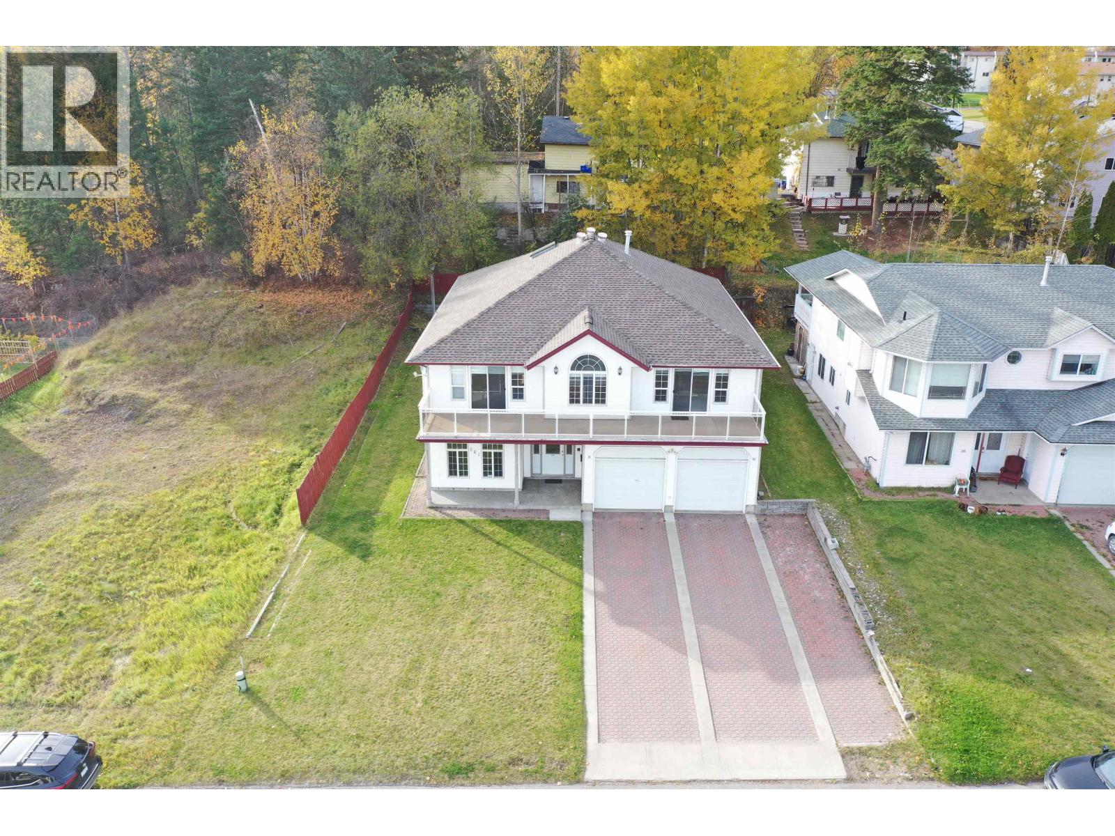 261 BLAIR STREET - 37