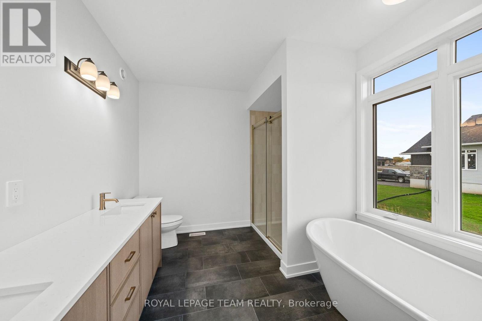 63 Hogan Drive — photo 31