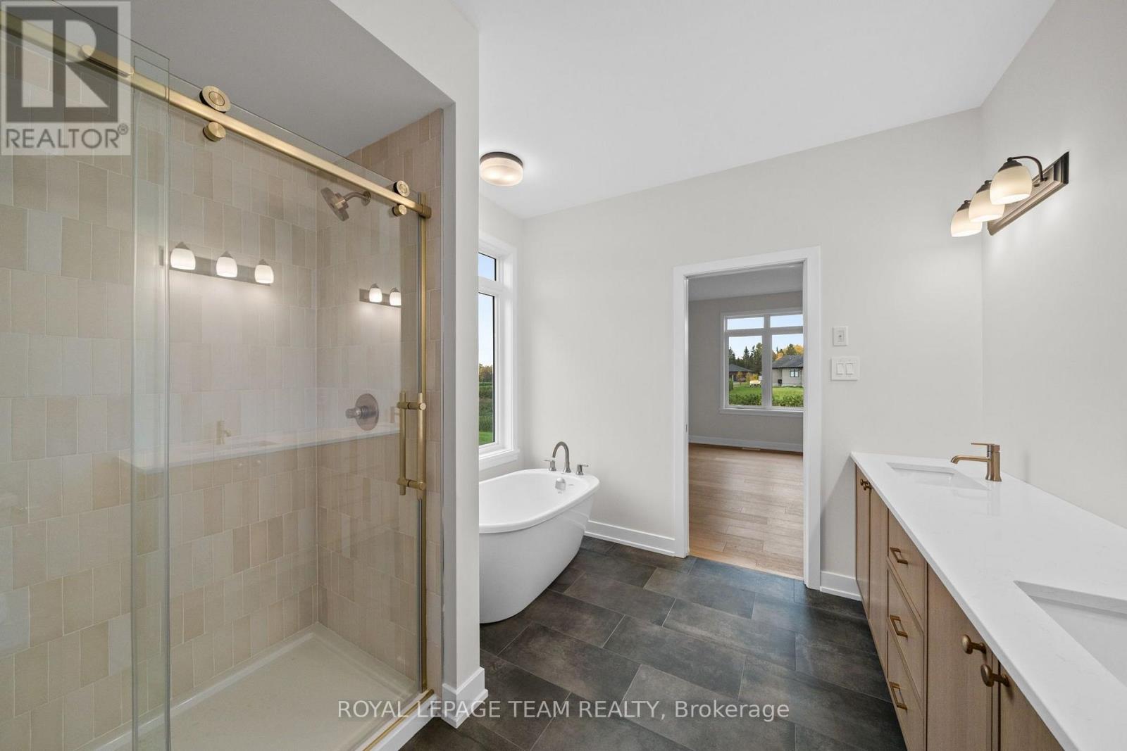 63 Hogan Drive — photo 32