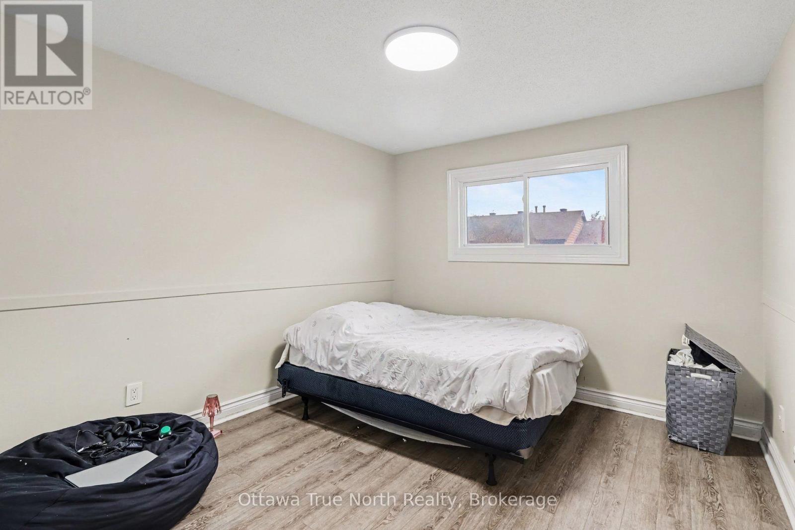 2093 Orient Park Drive — photo 10