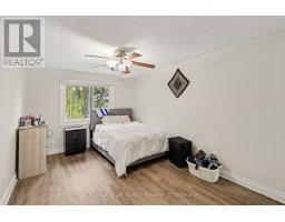 Bedroom 3 - 132 - 2093 Orient Park Drive, Ottawa, ON K1B4W1 Photo 9