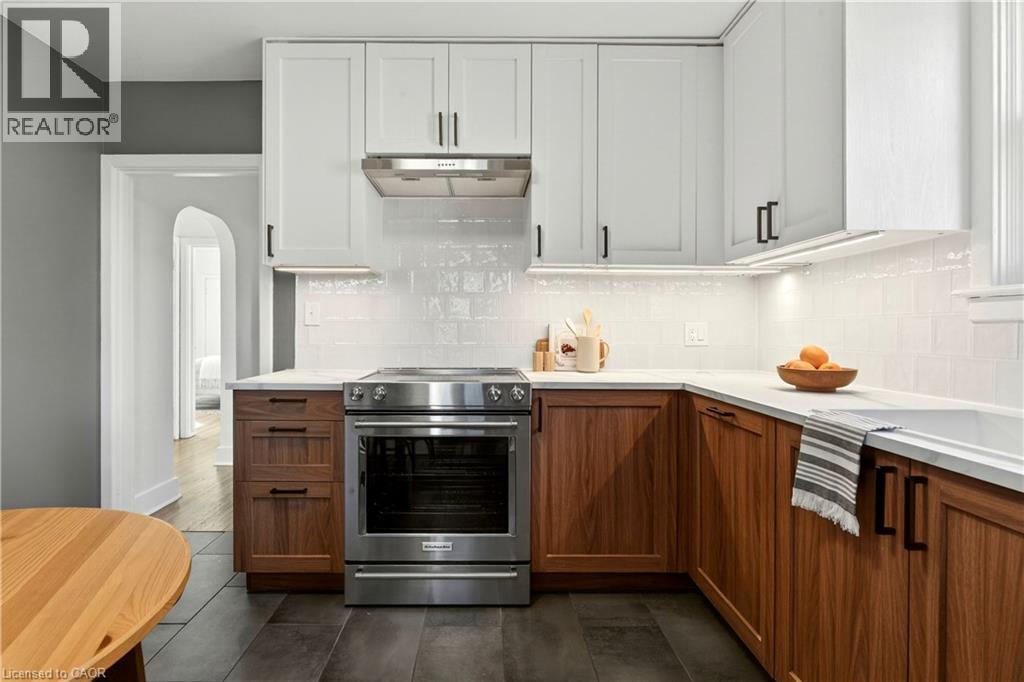 33 EAST 34TH Street Unit# 1, Hamilton — photo 10