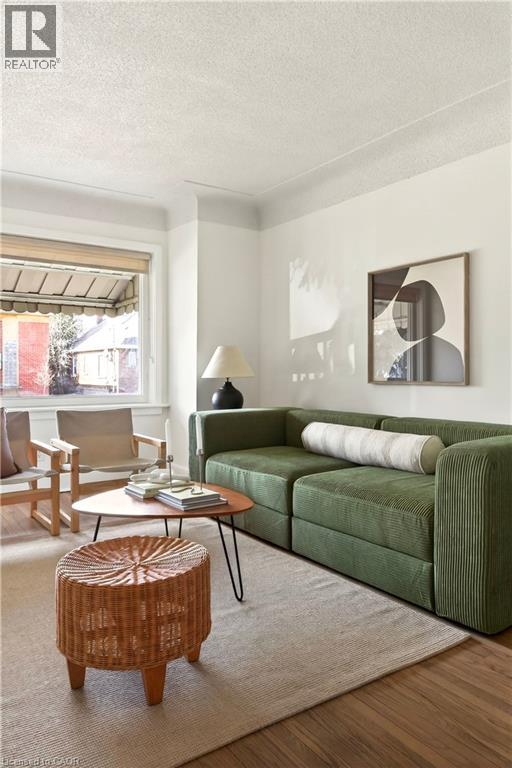 33 EAST 34TH Street Unit# 1, Hamilton — photo 4