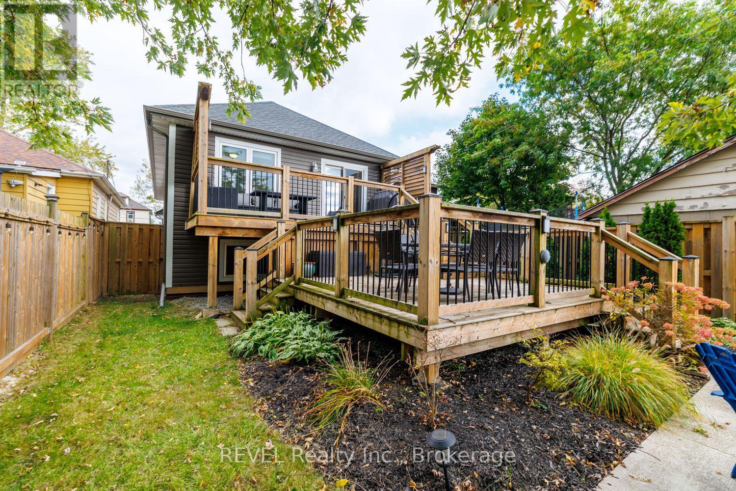115 OAKLAND AVENUE - 39