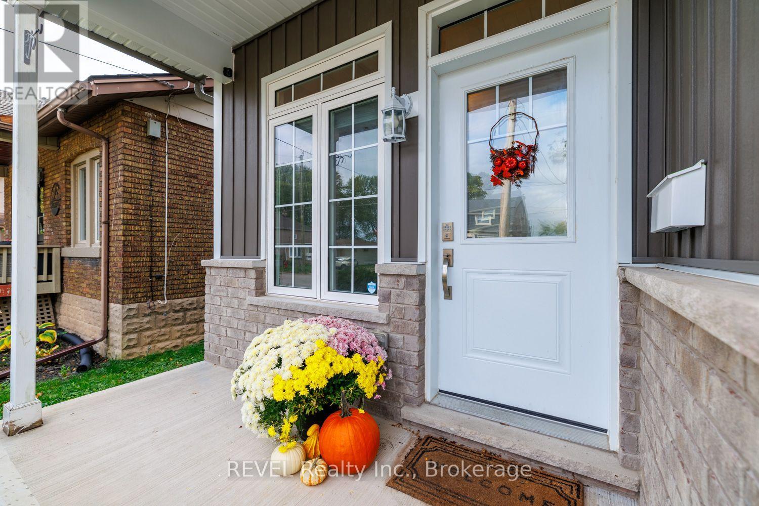 115 OAKLAND AVENUE - 4