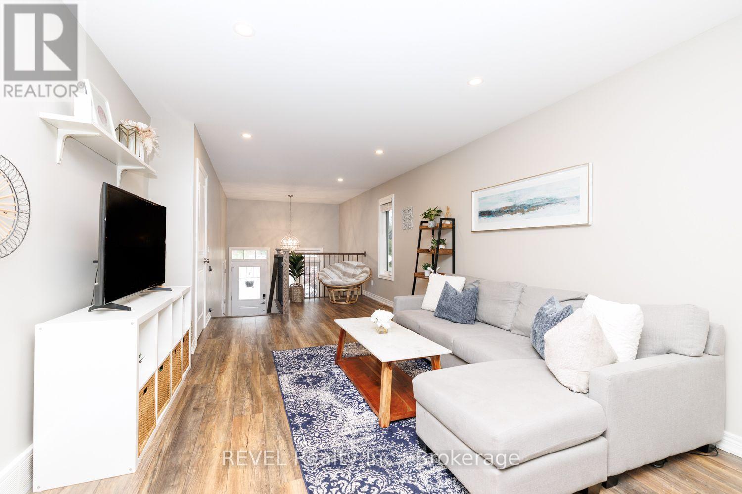 115 OAKLAND AVENUE - 9