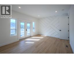 1125 Antler Drive, Penticton, BC V2A9G6 Photo 22