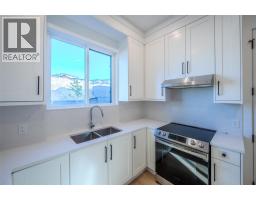 1125 Antler Drive, Penticton, BC V2A9G6 Photo 42