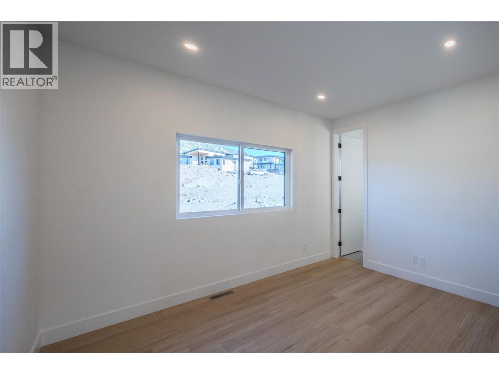 1125 Antler Drive - 35