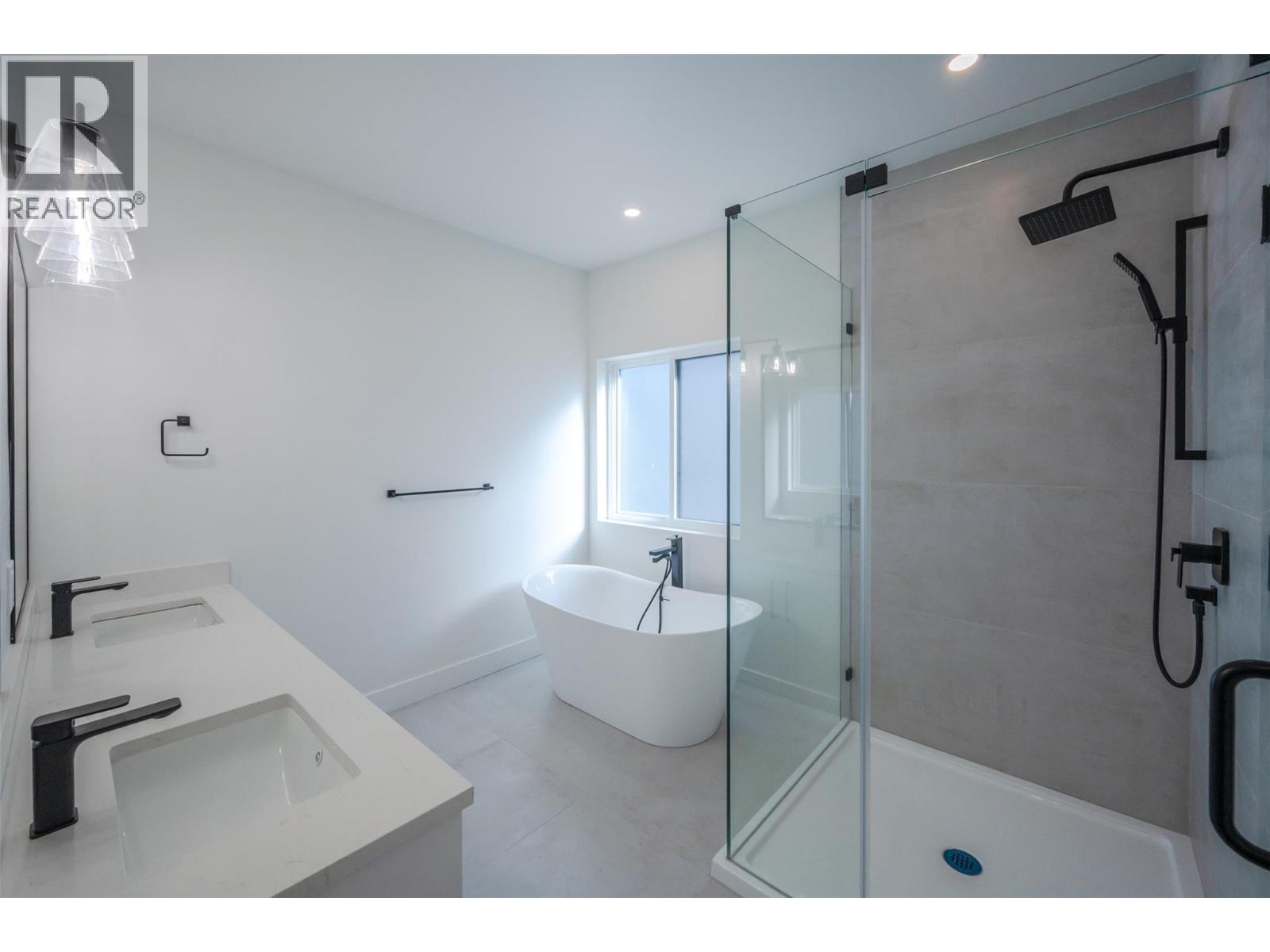  1125 Antler Drive, Penticton