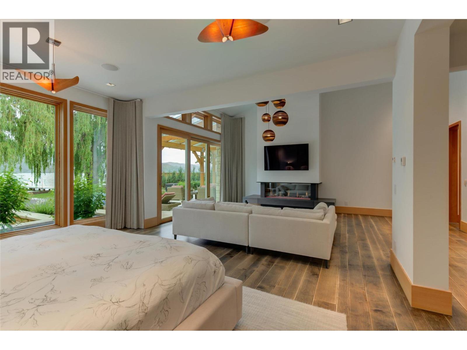 2463 Whitworth Road, West Kelowna - Image 1