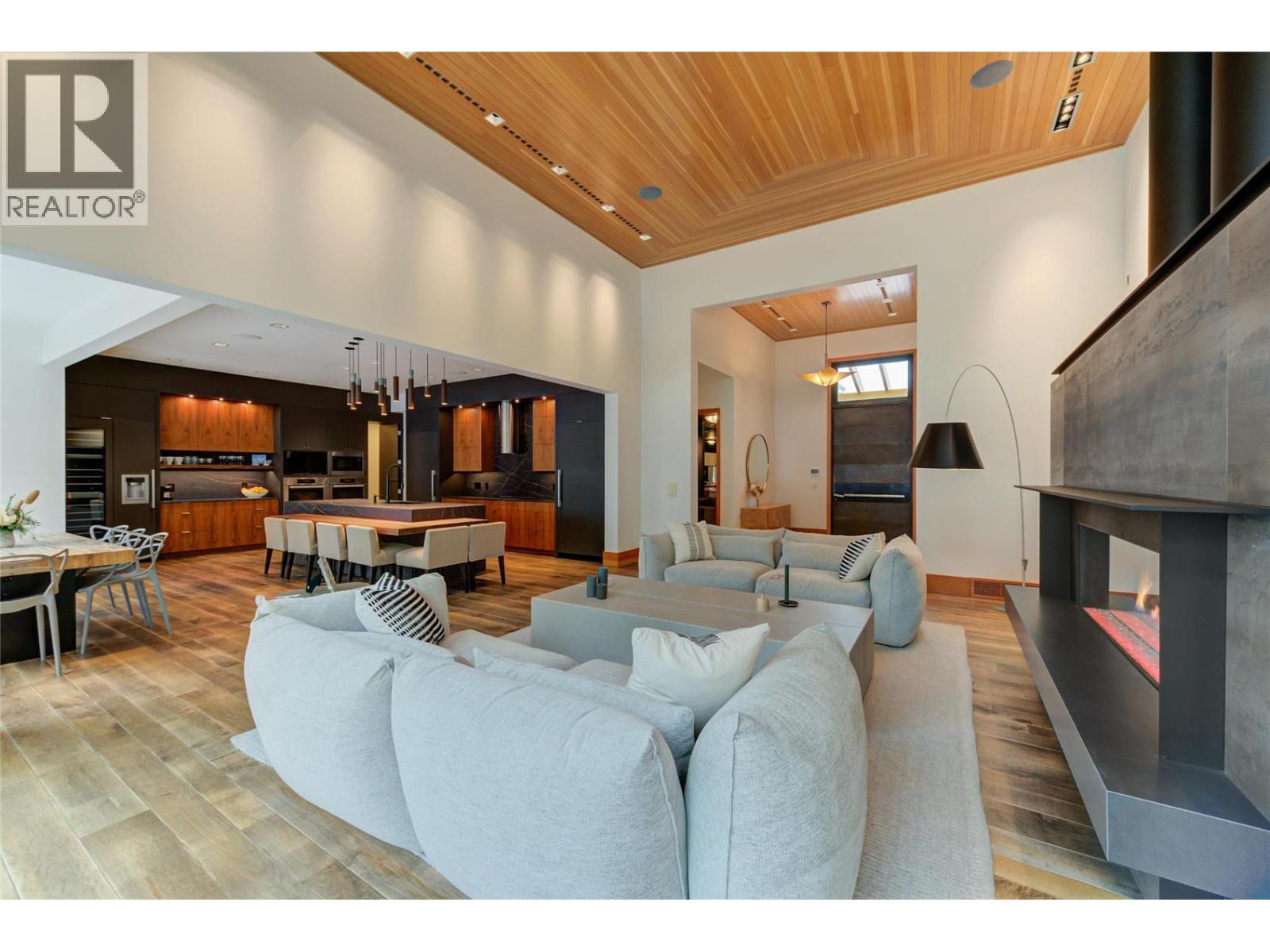 2463 Whitworth Road, West Kelowna - Image 1