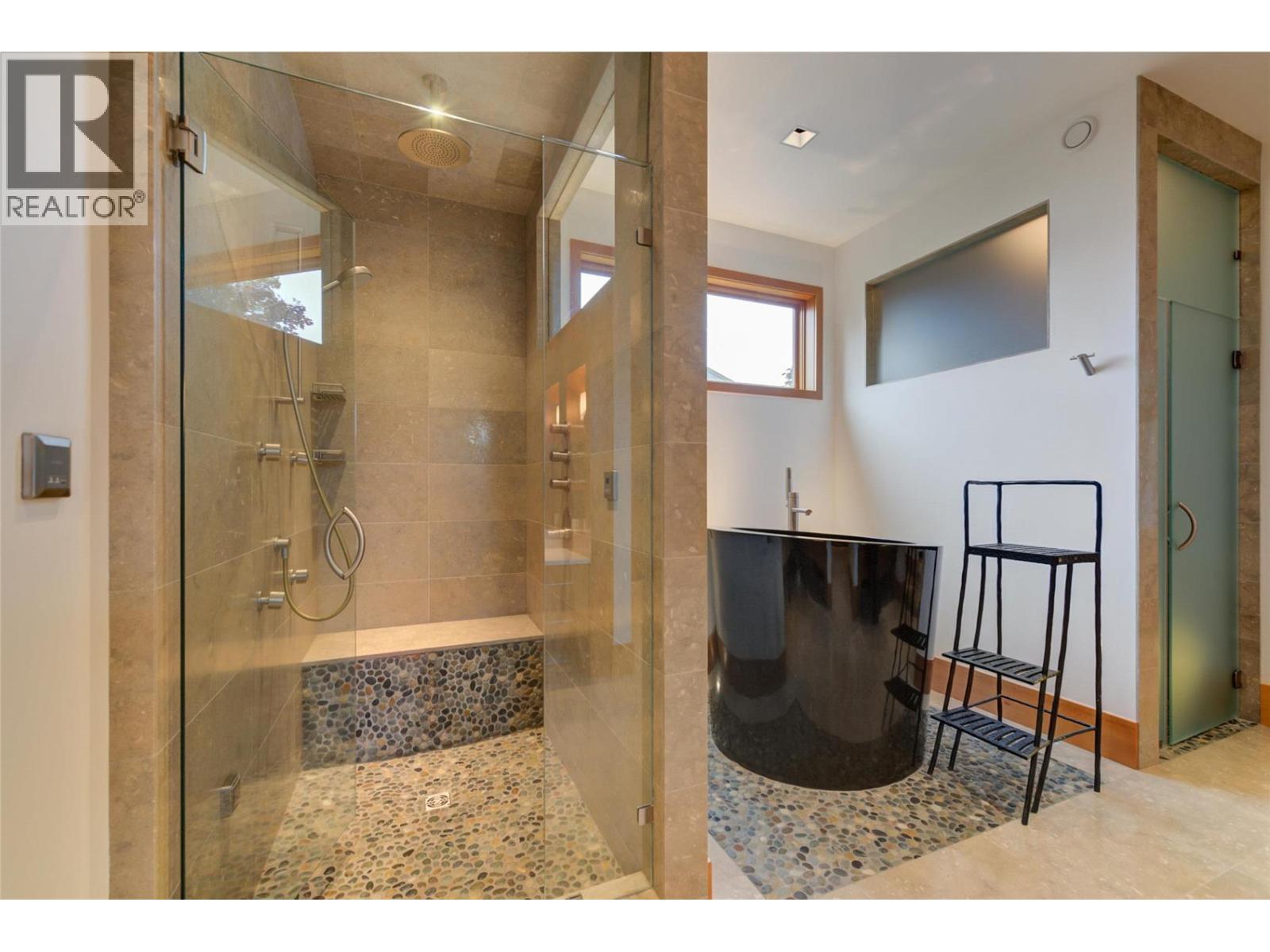 2463 Whitworth Road, West Kelowna - Image 1