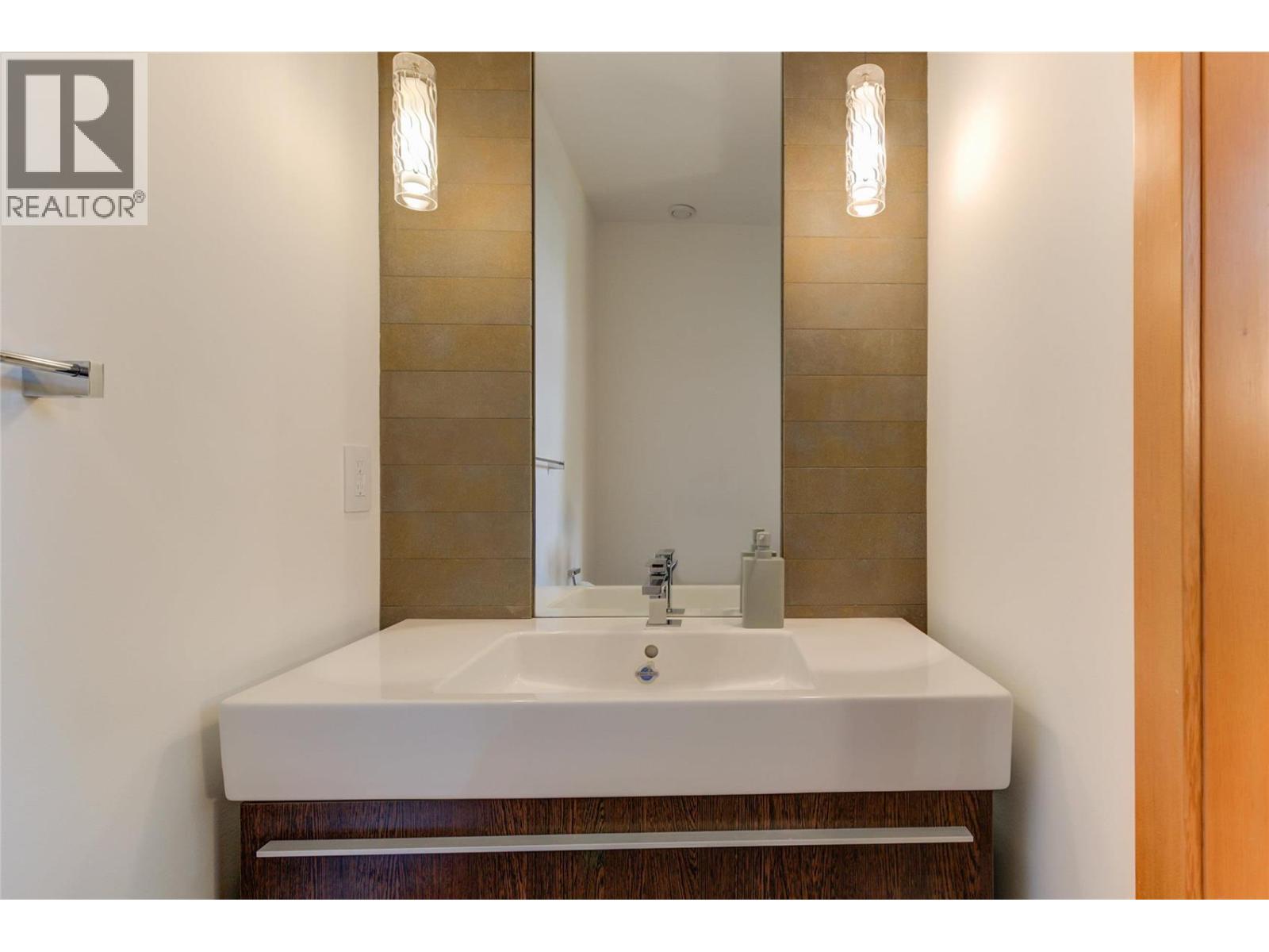 2463 Whitworth Road, West Kelowna - Image 1