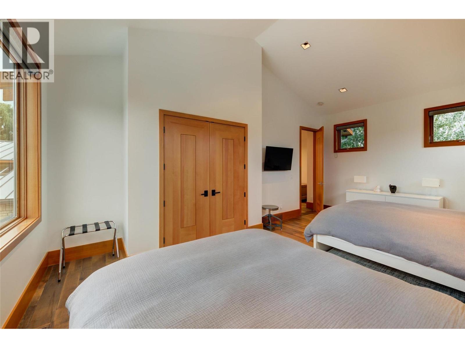 2463 Whitworth Road, West Kelowna - Image 1