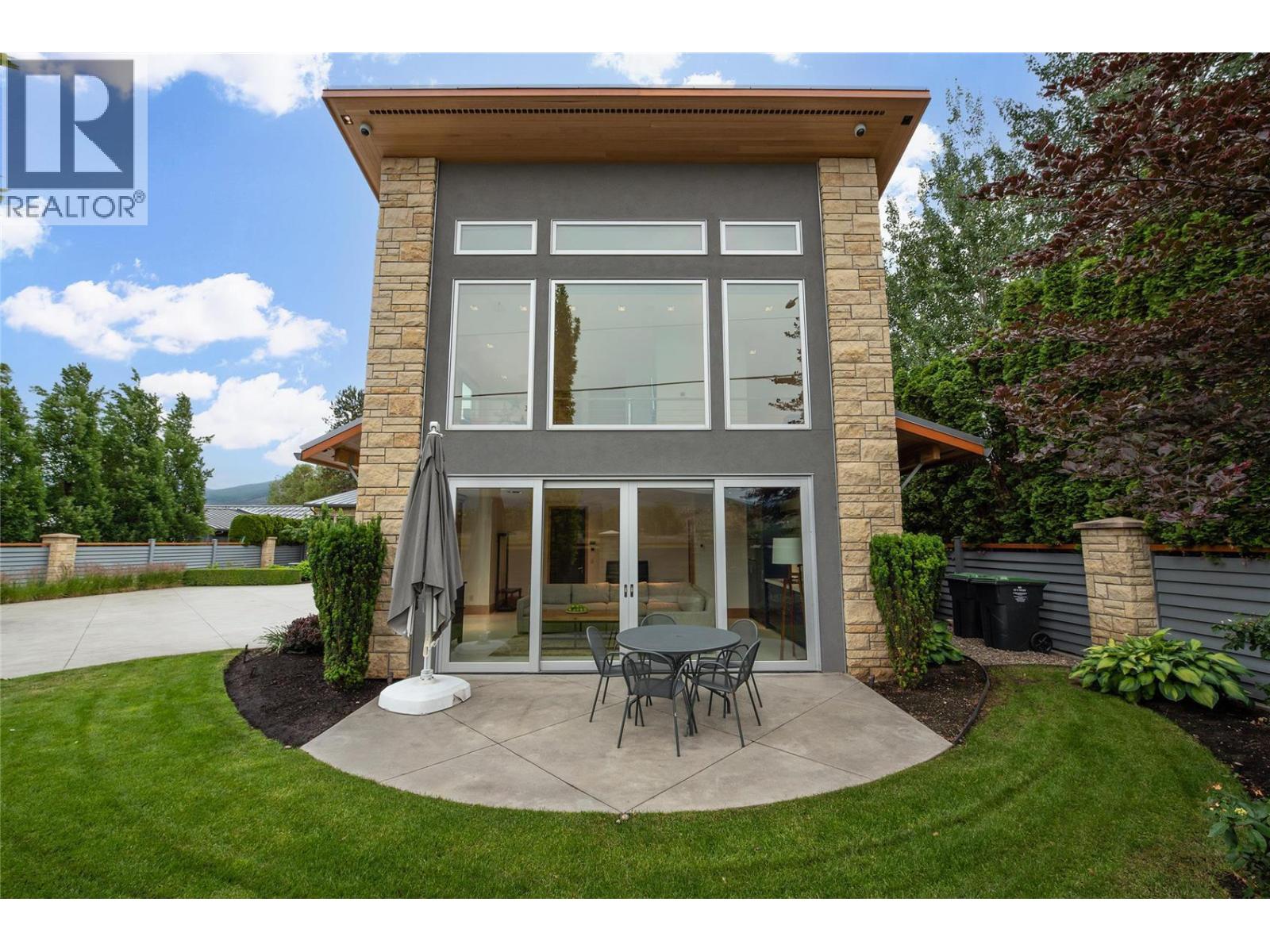 2463 Whitworth Road, West Kelowna - Image 1