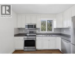 990 Todd Road, Kamloops, BC V2C5B2 Photo 15