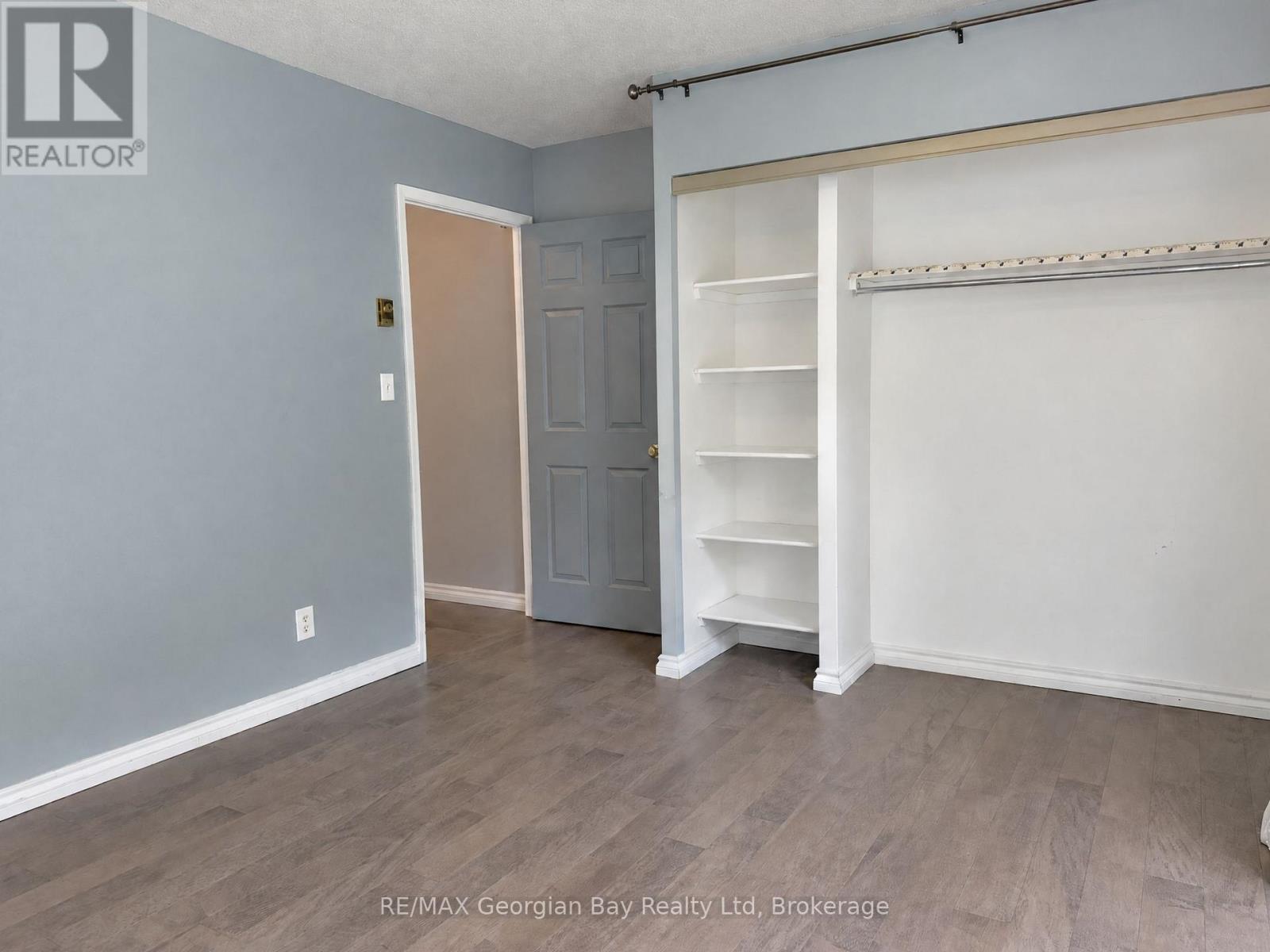 696 King Street — photo 20