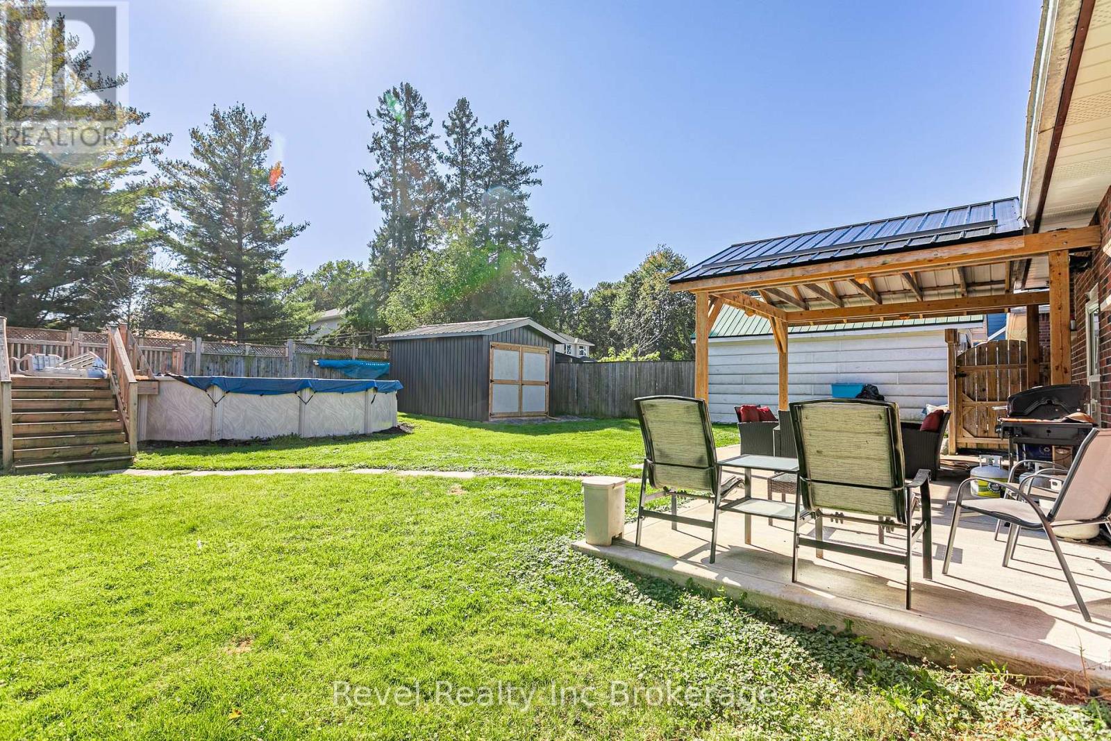 824 Devonshire Avenue — photo 26
