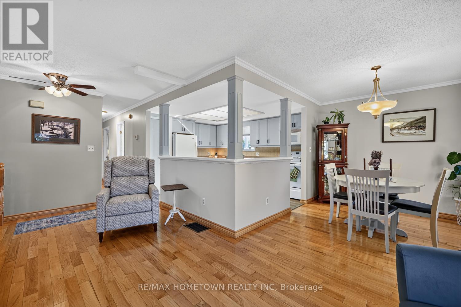 96 CAMBRIDGE CRESCENT, Brockville — photo 12