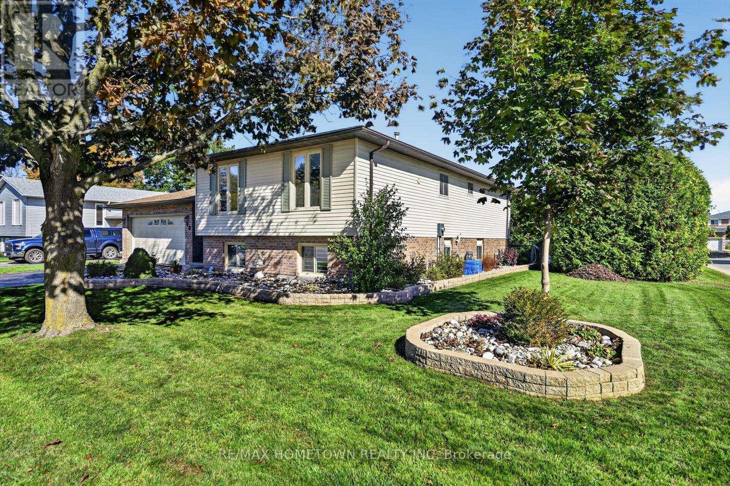 96 CAMBRIDGE CRESCENT, Brockville — photo 5