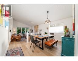 327 Mount Royal Court, Port Moody, BC V3H3Z3 Photo 6