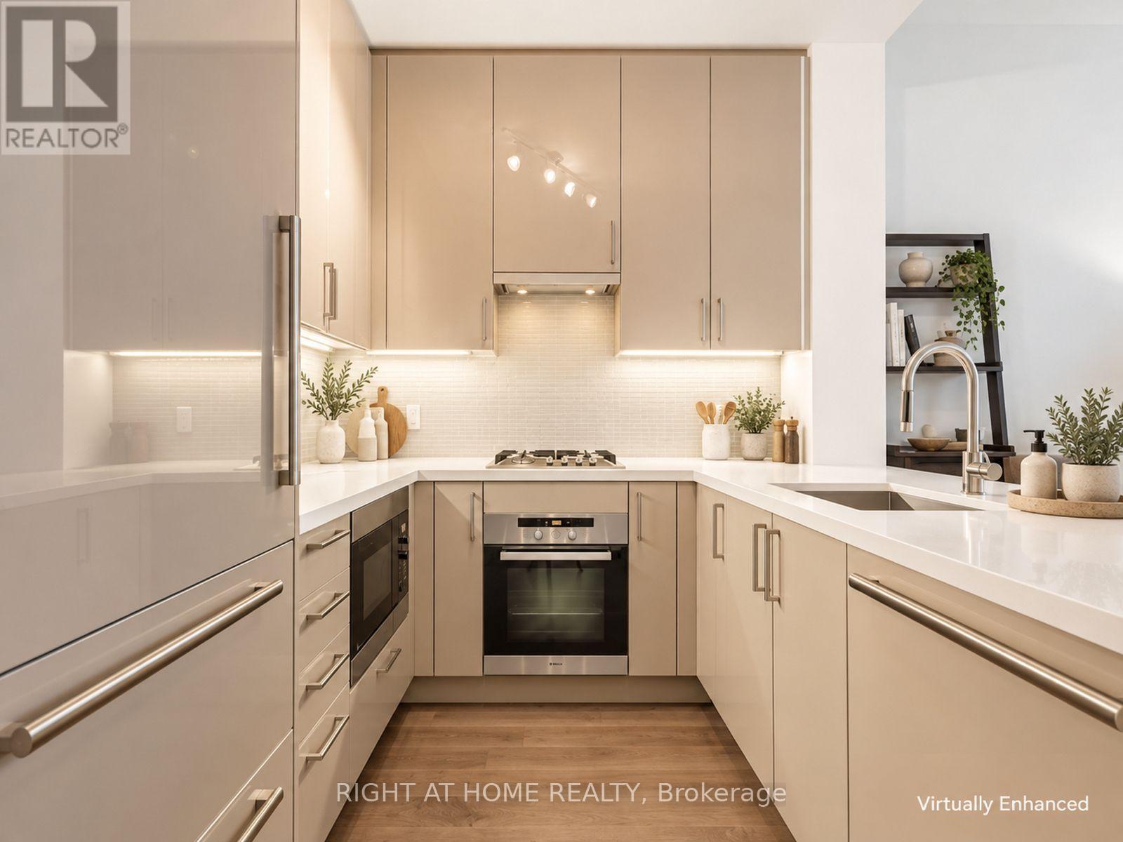 807- 39 Queens Quay East, Toronto, ON photo 3