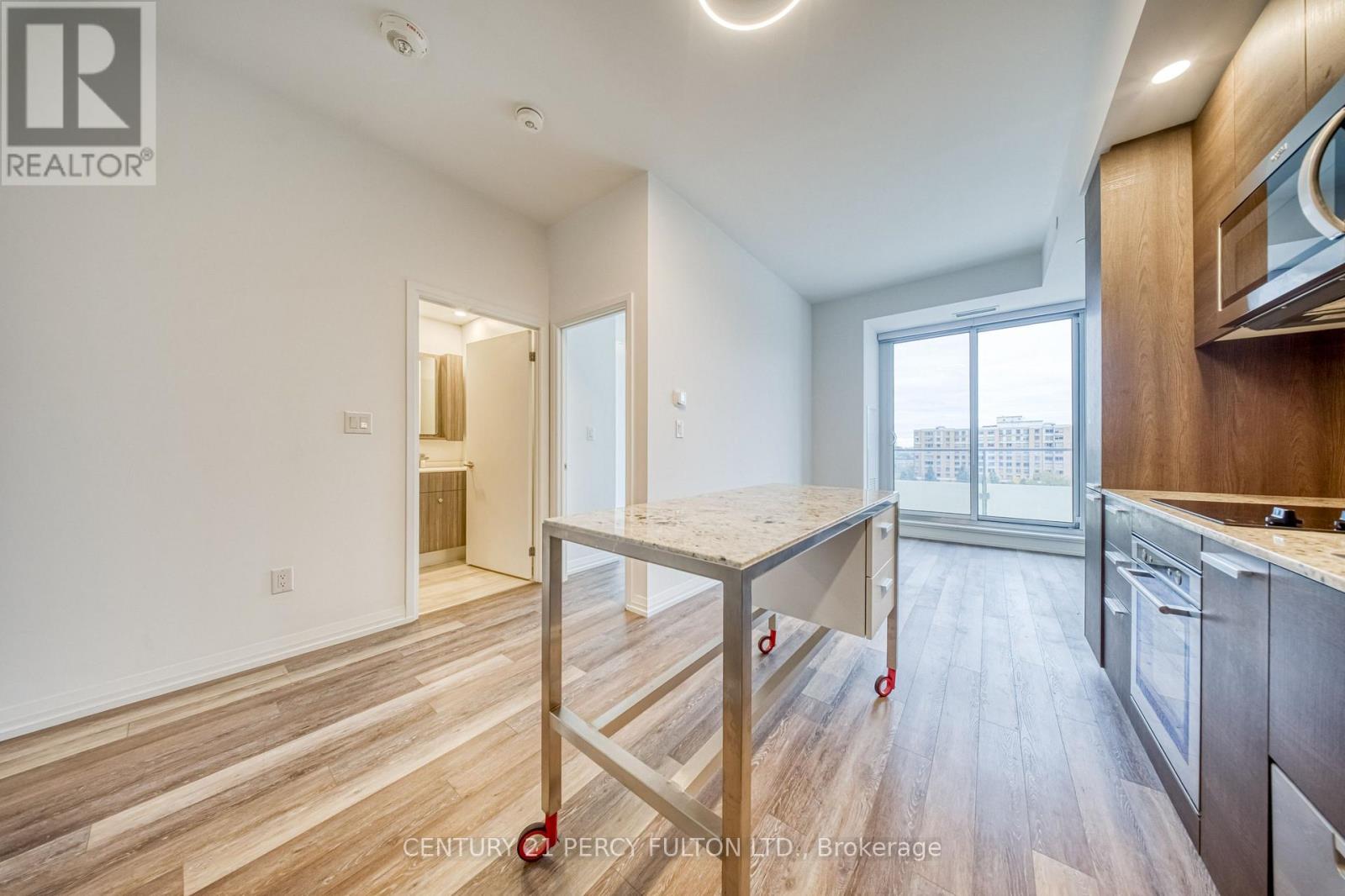 75 Canterbury Place — photo 10