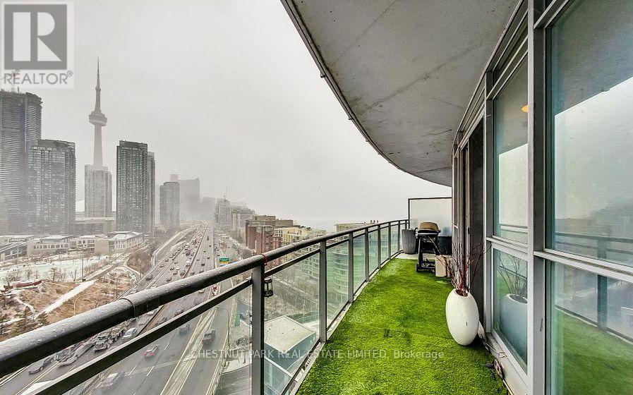 38 Dan Leckie Way — photo 15