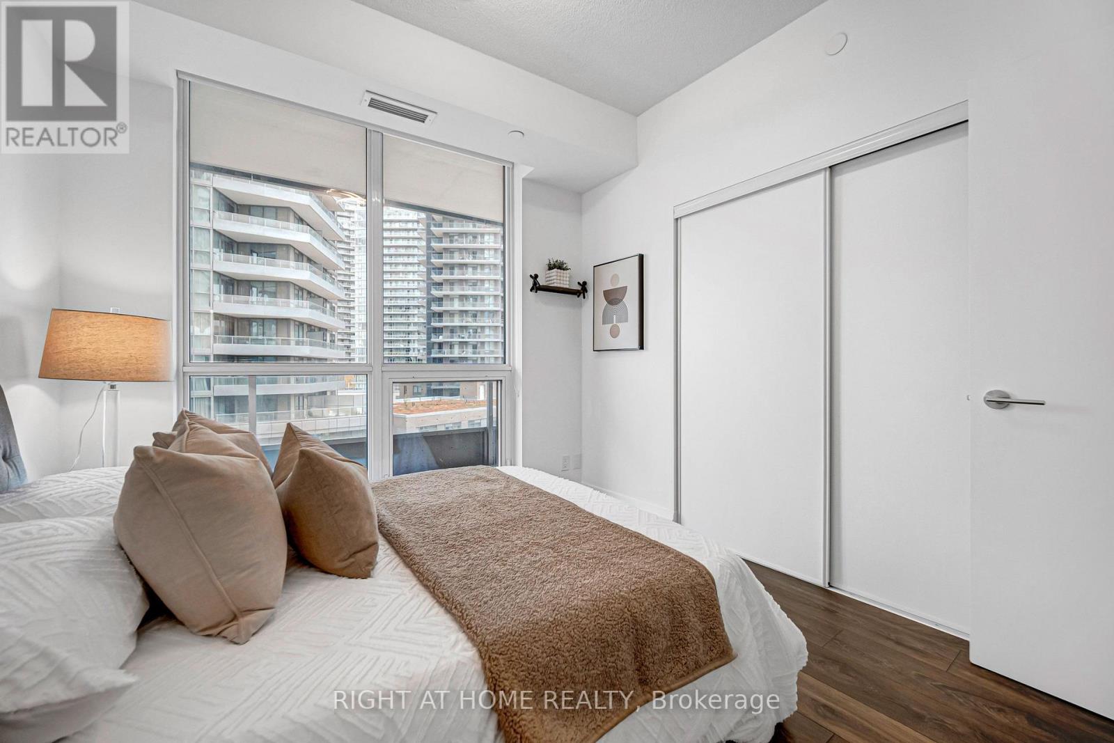 405- 38 Forest Manor Road, Toronto, ON photo 27