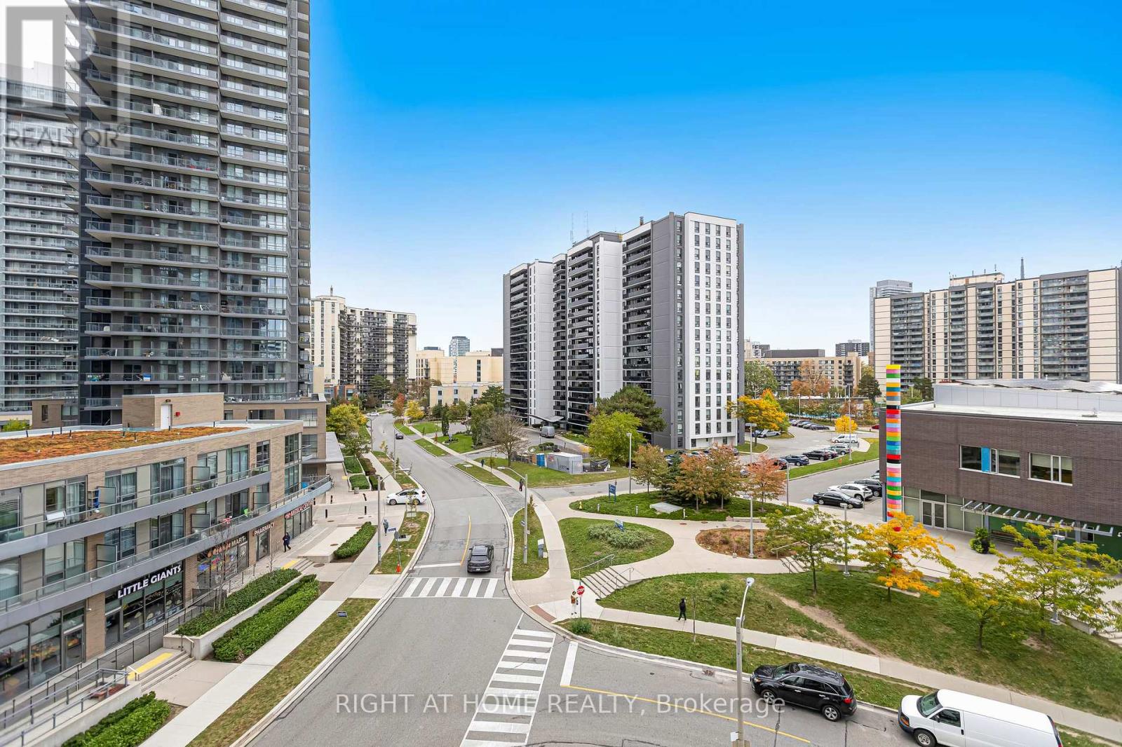 405- 38 Forest Manor Road, Toronto, ON photo 37