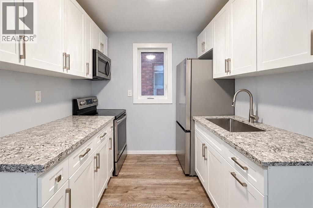 1374 BENJAMIN AVENUE Unit# MAIN, Windsor — photo 5