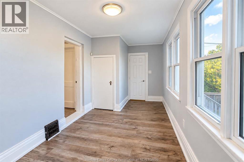 1374 BENJAMIN AVENUE Unit# MAIN, Windsor — photo 7