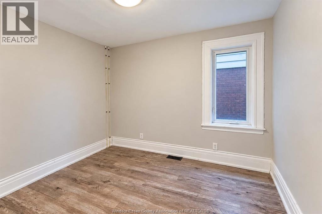 1374 BENJAMIN AVENUE Unit# MAIN, Windsor — photo 12