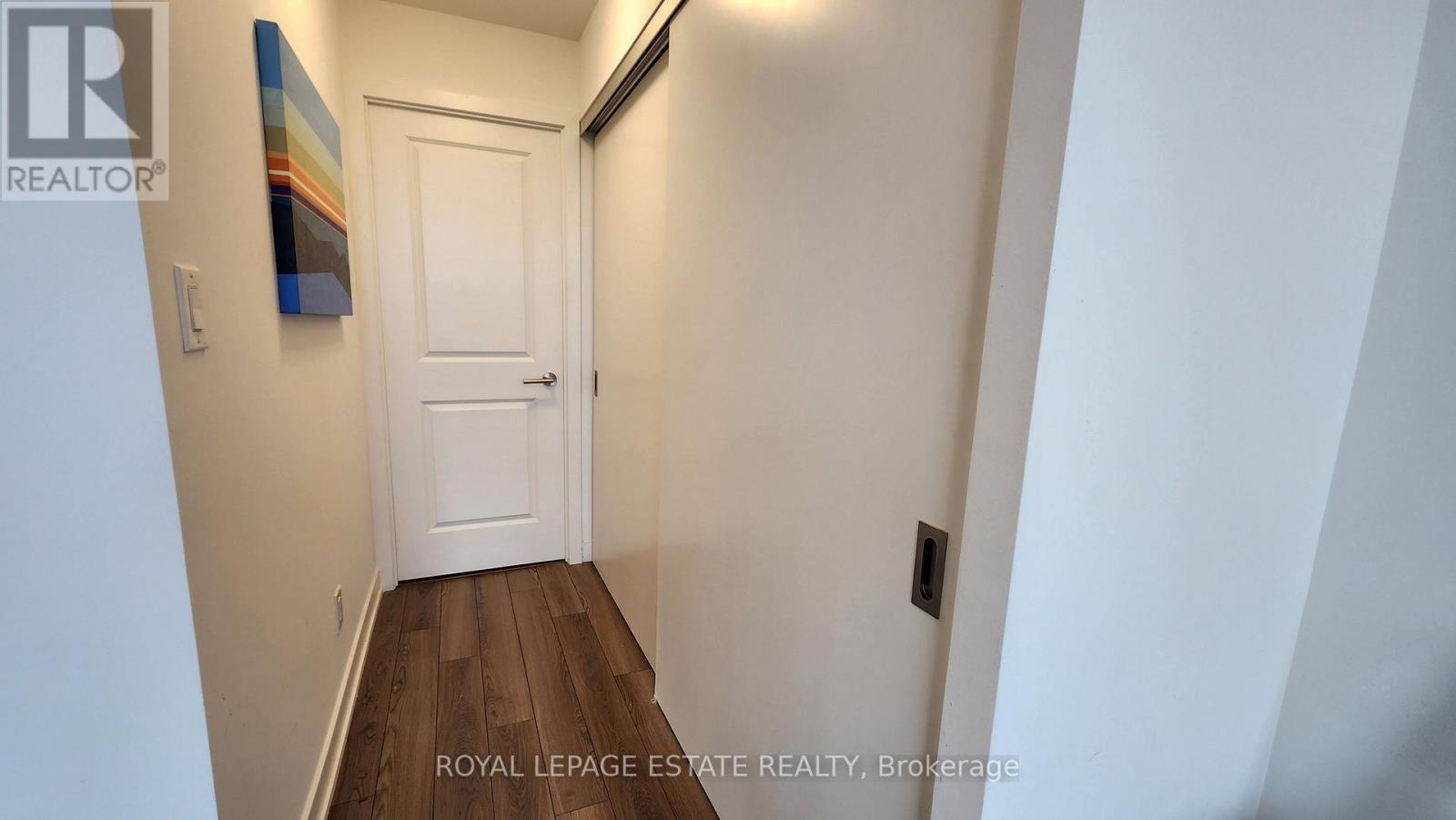 2799 Kingston Road — photo 8