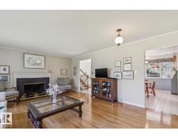 Mud room - 60 Quesnell Cr Nw, Edmonton, AB T5R5N9 Photo 11