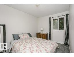 117 Woodstock Nw, Edmonton, AB T5T0H6 Photo 12